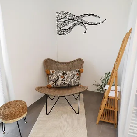 Goeoeskieker-ebenerdige Mit 2 Schlafzimmern Und Grosser Trrasse Apartment